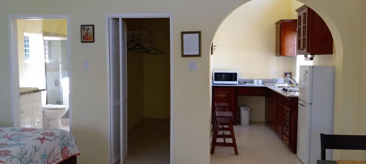 Modrians Bed & Breakfast Runaway Bay