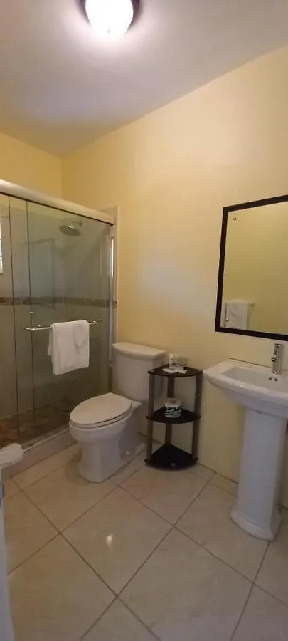 Modrians Bed & Breakfast Runaway Bay